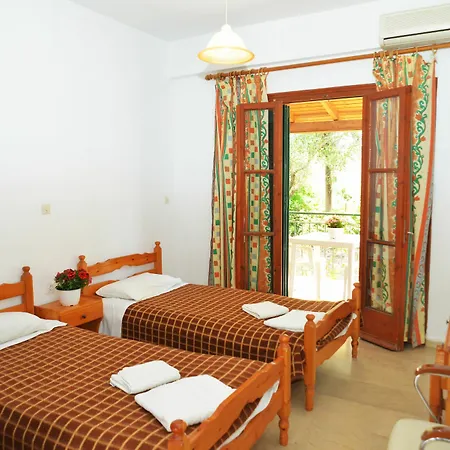 Joanna 库托卡利恩